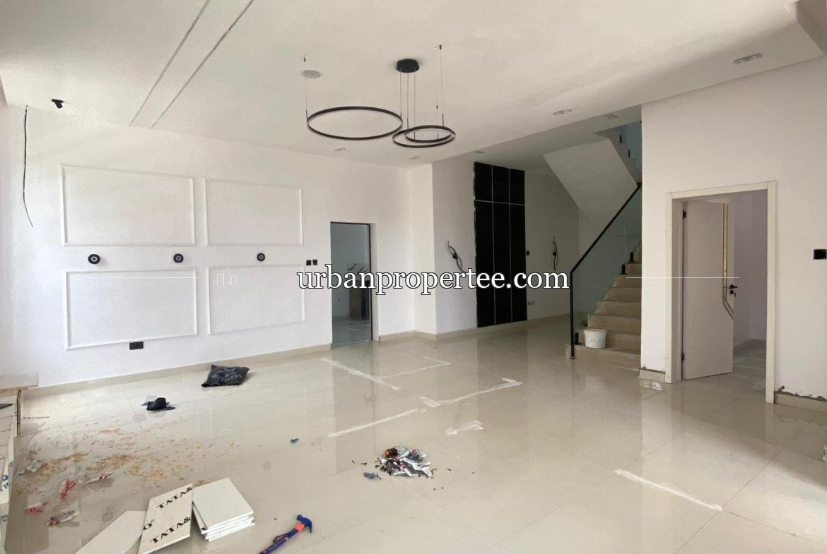4 Bedroom Semi Detached Abraham Adesanya ,, Back Unit. Abraham Adesanya.