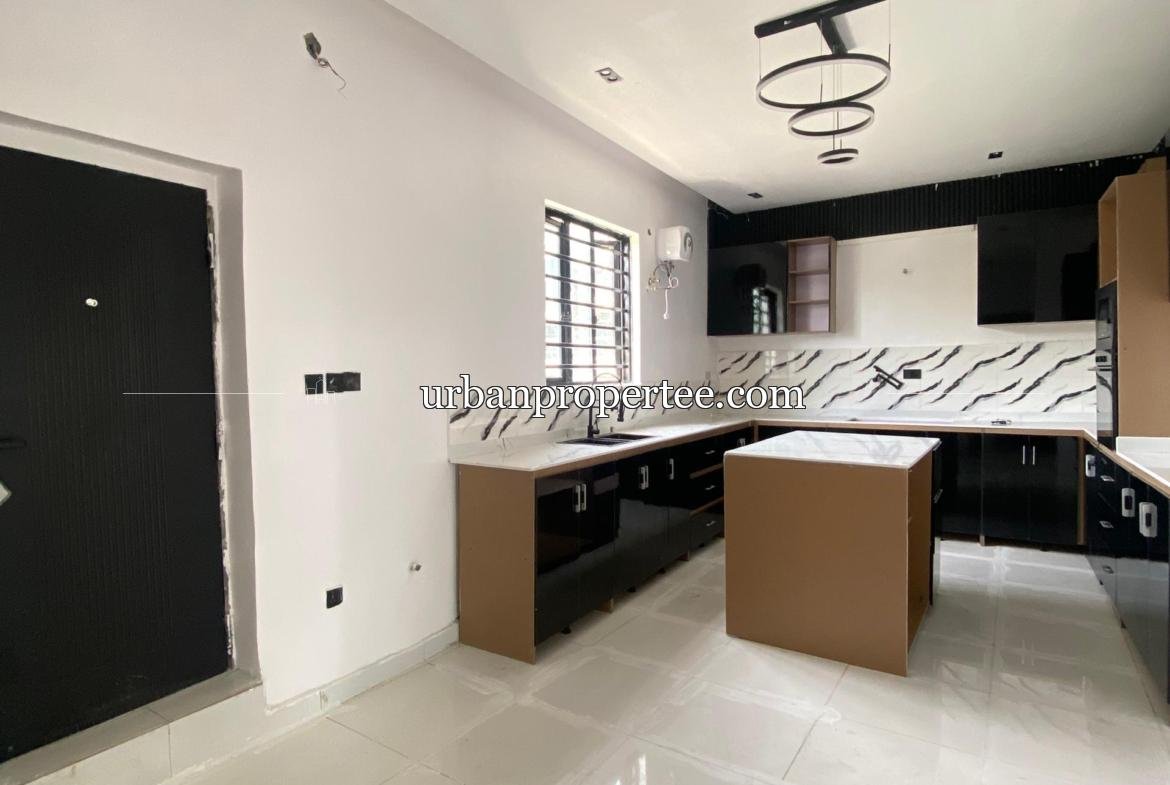 4 Bedroom Semi Detached Abraham Adesanya ,, Back Unit. Abraham Adesanya.
