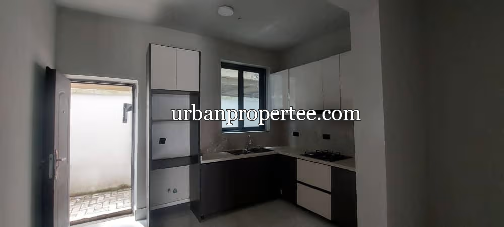 Well built and luxury 4 Bedrooms terrace duplex with BQ