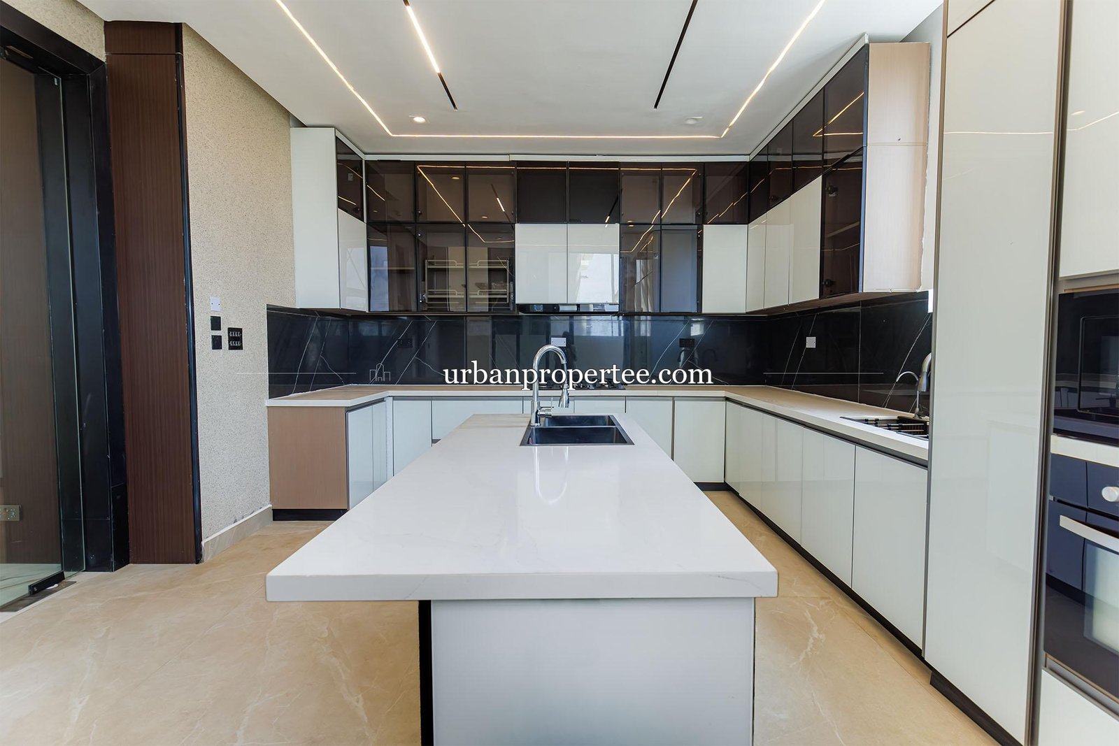 5 Bedroom Detached House for Sale in Lekki Phase 1